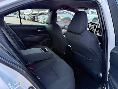 Used 2021 Toyota Corolla SE FWD image 16