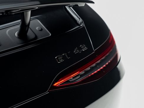 Used 2022 Mercedes-Benz AMG GT 43 image 33