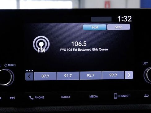 Certified 2024 Honda CR-V EX image 32