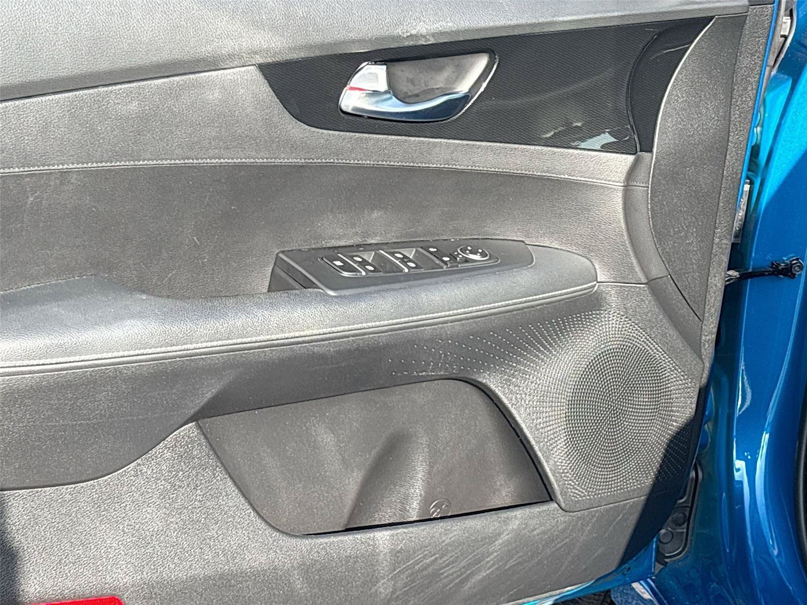 Used 2023 Kia Forte GT-Line w/ GT-Line Technology Package FWD image 18