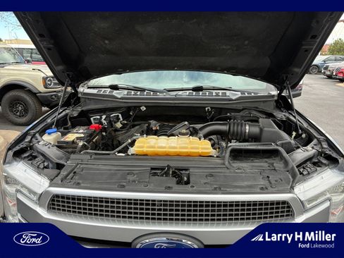 Used 2018 Ford F150 Platinum w/ Technology Package image 22