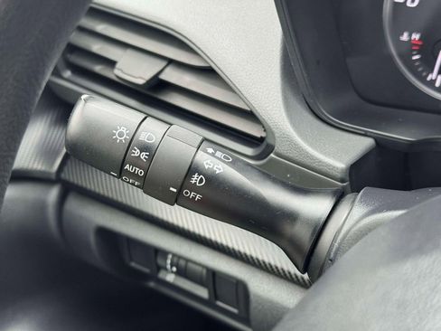 Used 2024 Subaru Crosstrek 2.0i Premium image 23