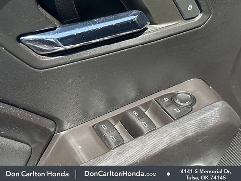 Used 2023 Chevrolet Colorado LT w/ LT Convenience Package II AWD/4WD image 13