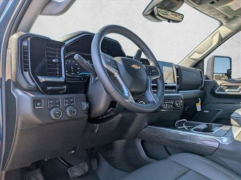 New 2025 Chevrolet Silverado 2500 LTZ w/ LTZ Premium Package image 9