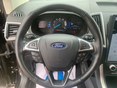 Used 2024 Ford Edge SEL image 15