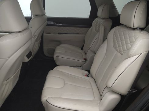 Used 2020 Hyundai Palisade Limited image 18