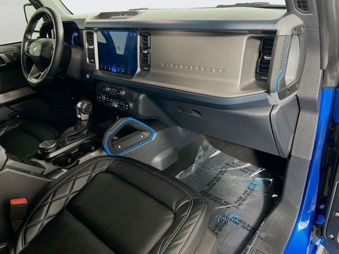 Used 2023 Ford Bronco Outer Banks image 28