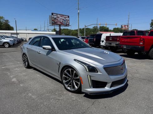 Used 2016 Cadillac CTS V w/ Luxury Package RWD image 2