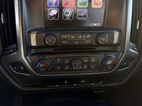 Used 2016 Chevrolet Silverado 1500 LTZ Z71 image 26