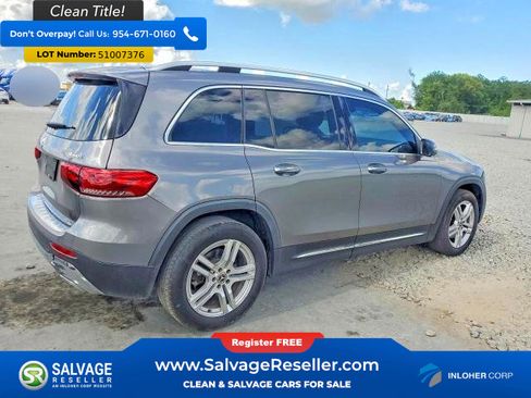 Used 2020 Mercedes-Benz GLB 250 4MATIC w/ Premium Package image 4