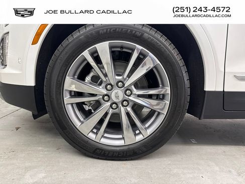 New 2026 Cadillac XT5 Premium Luxury w/ Driver Assist Package FWD image 23