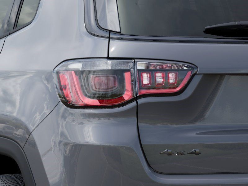 New 2026 Jeep Compass Latitude AWD/4WD image 5