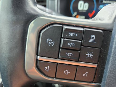 Used 2023 Ford F150 Limited image 39