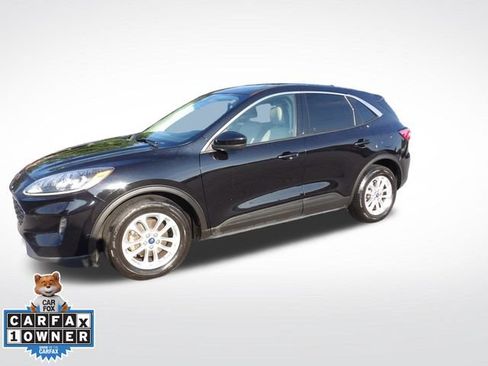 Certified 2021 Ford Escape SE w/ Convenience Package FWD image 8