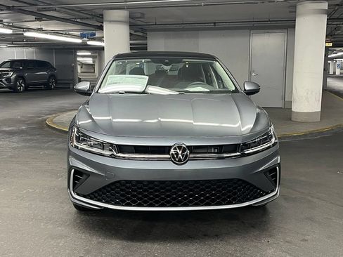 New 2026 Volkswagen Jetta SE FWD image 30