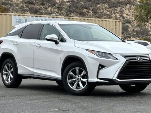 Used 2018 Lexus RX 350 AWD w/ Luxury Package image 2