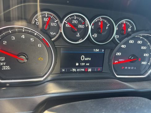 Used 2019 Chevrolet Silverado 1500 LT w/ Texas Edition image 8