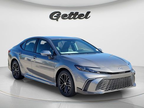 Certified 2026 Toyota Camry SE FWD image 2