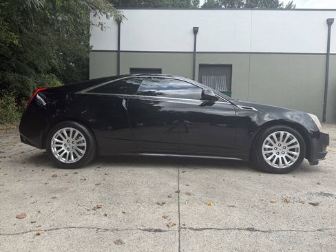 Used 2014 Cadillac CTS Coupe RWD image 2