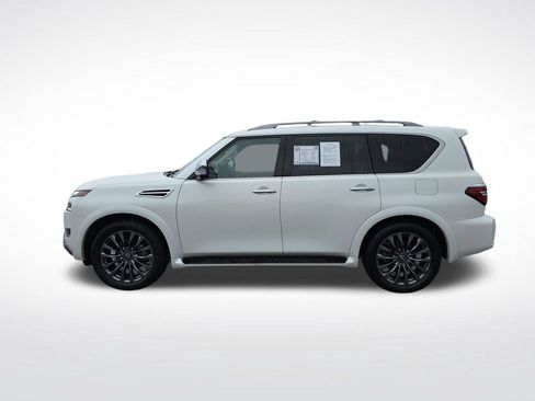 Used 2023 Nissan Armada Platinum w/ Captain's Chairs Package AWD/4WD image 3