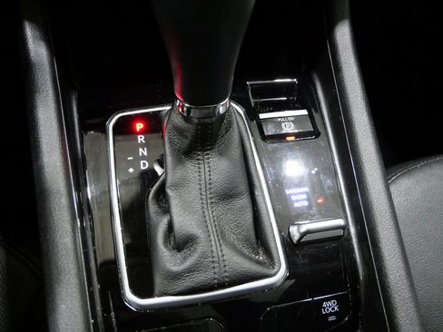 Used 2022 Jeep Compass Latitude w/ Sun and Sound Group image 24