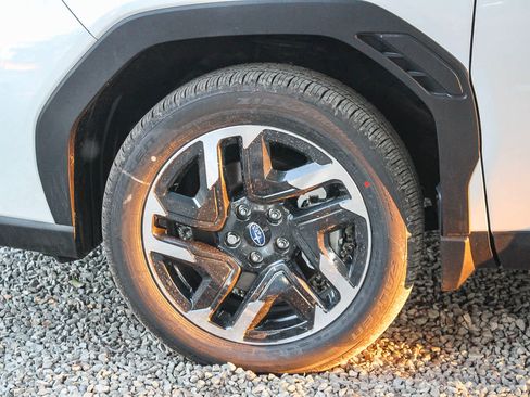 New 2025 Subaru Forester Limited image 8