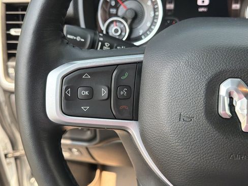 Used 2022 RAM 1500 Big Horn AWD/4WD image 23
