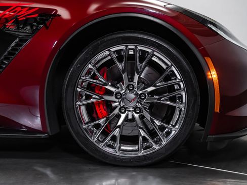 Used 2017 Chevrolet Corvette Z06 w/ Battery Protection Package RWD image 21