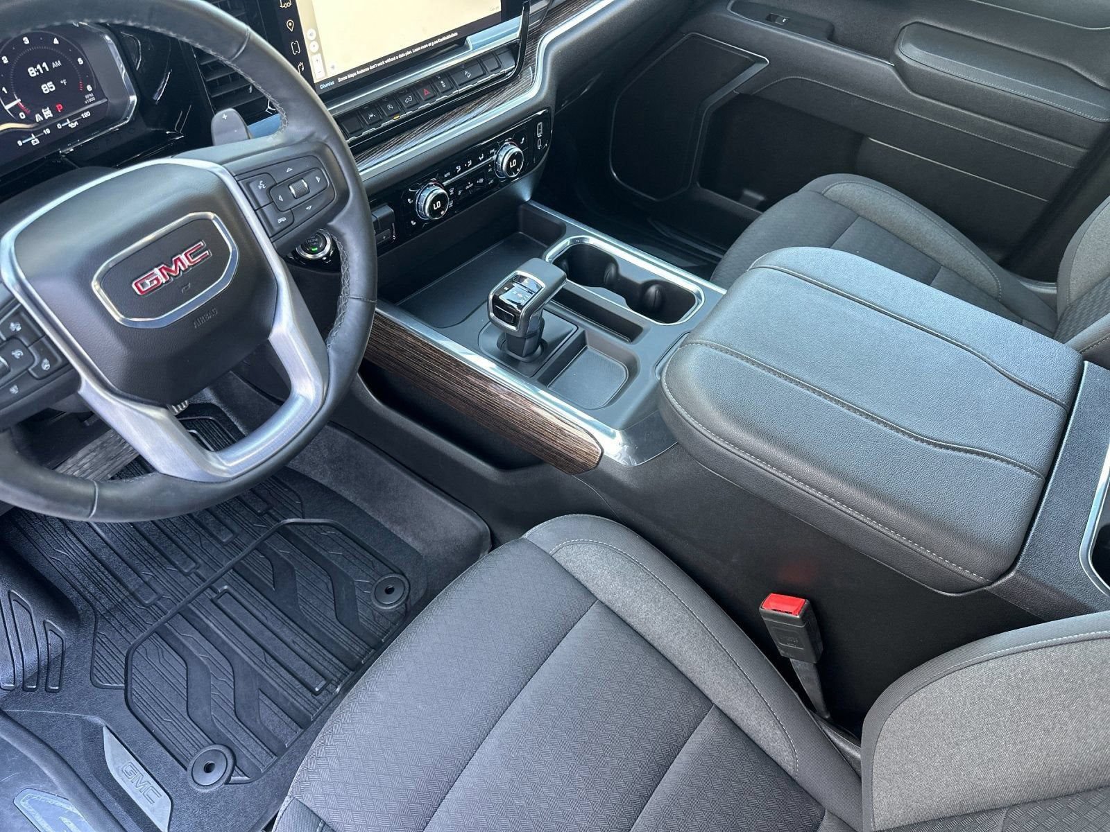 Used 2025 GMC Sierra 1500 Elevation AWD/4WD image 9