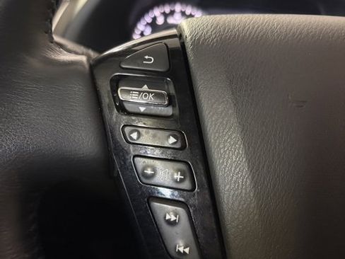 Used 2024 Nissan Armada SL w/ Cargo Package image 12