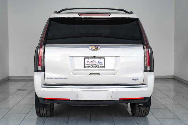 Used 2015 Cadillac Escalade Premium AWD/4WD image 7