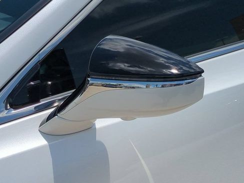 Certified 2025 Lexus ES 350 Ultra Luxury w/ Accessory Package (Z2) FWD image 11