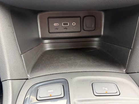 Used 2023 Chevrolet Equinox RS image 55