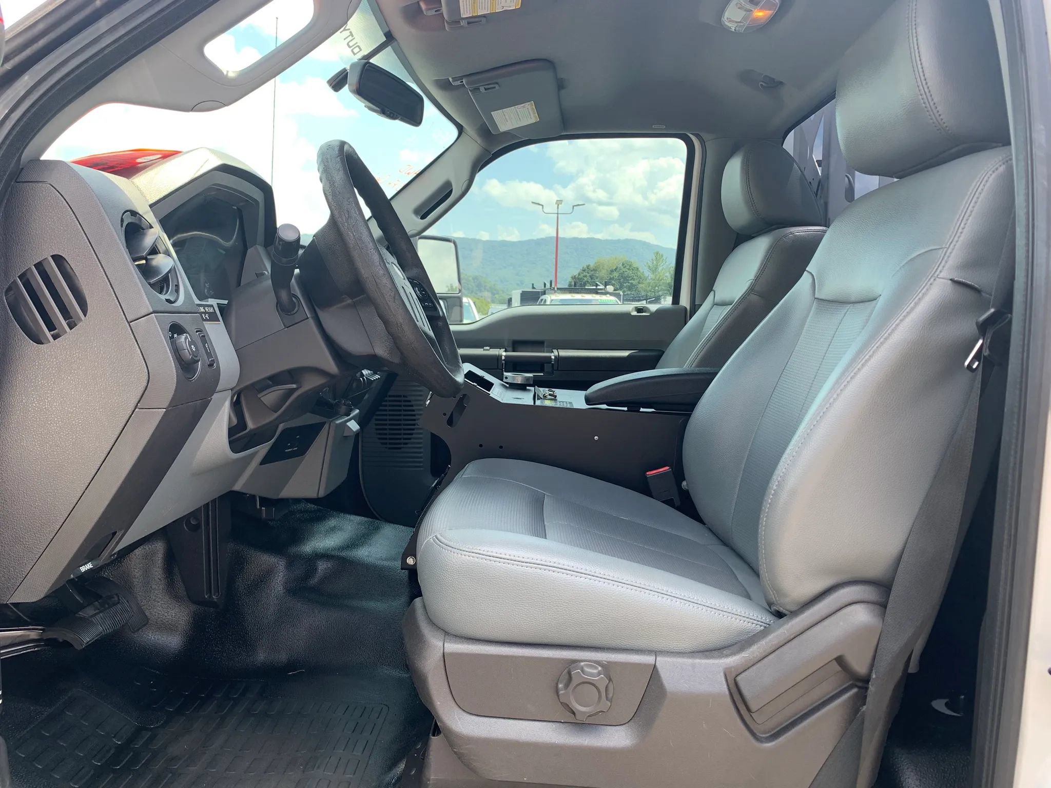Used 2016 Ford F350 XL AWD/4WD image 10