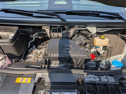 New 2025 Mercedes-Benz Sprinter 2500 image 11