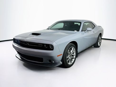 Used 2022 Dodge Challenger GT AWD/4WD image 3