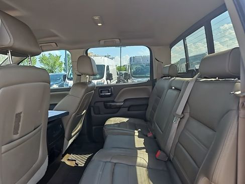 Used 2015 GMC Sierra 2500 Denali w/ Driver Alert Package image 15