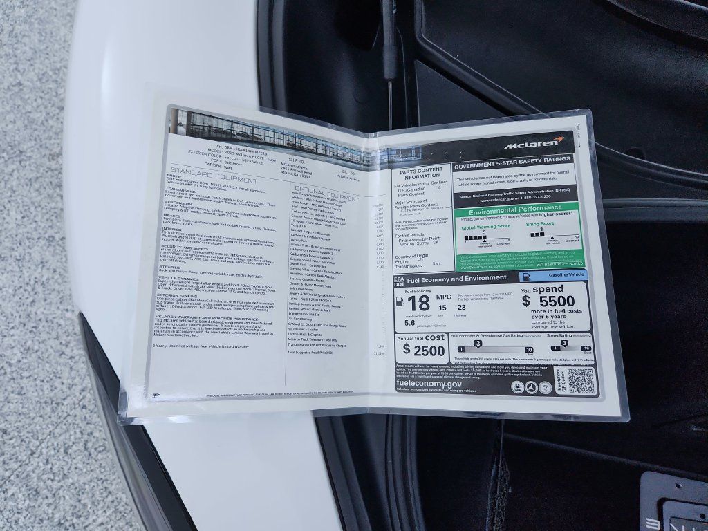 Used 2019 McLaren 600LT RWD image 25