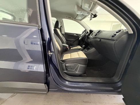 Used 2016 Volkswagen Tiguan S image 15