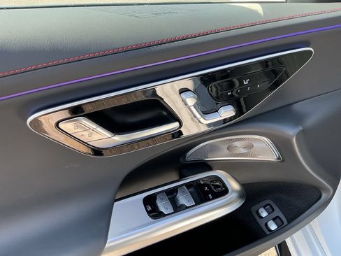New 2026 Mercedes-Benz E 53 AMG e 4MATIC Sedan image 16