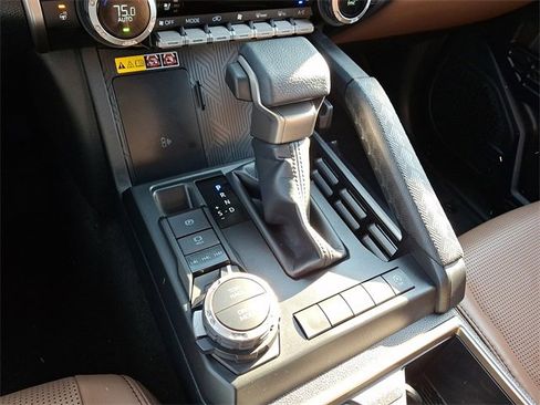 New 2026 Toyota 4Runner Limited image 7