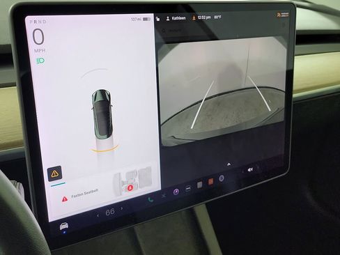 Used 2021 Tesla Model 3 Standard Range Plus image 17