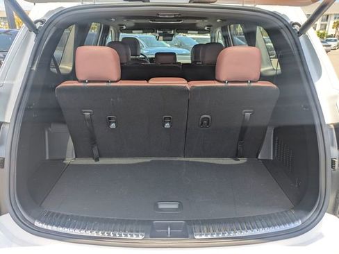Used 2025 Kia Telluride SX FWD image 12