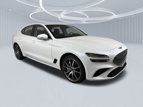 New 2025 Genesis G70 2.5T image 1