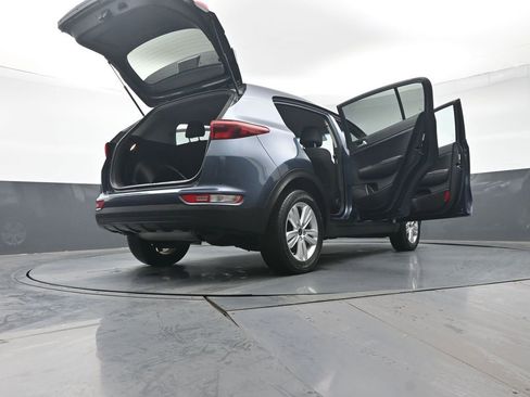 Used 2017 Kia Sportage LX image 49