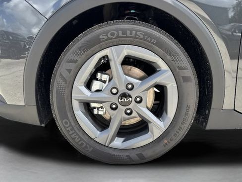 New 2026 Kia K4 FWD image 34