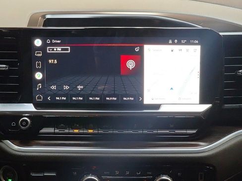 Used 2022 GMC Sierra 1500 SLT image 19