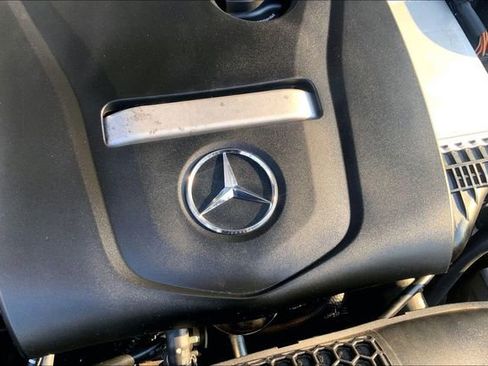 Used 2018 Mercedes-Benz C 300 4MATIC Sedan image 29