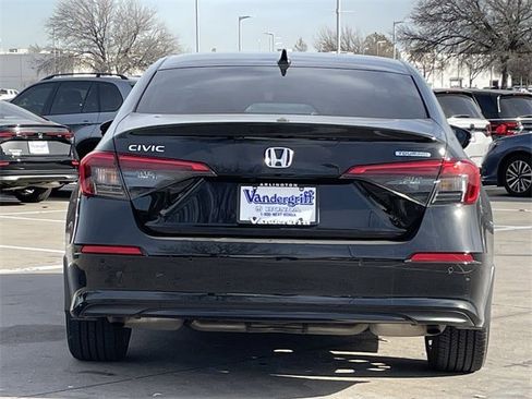 Certified 2024 Honda Civic Touring image 5