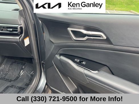 Certified 2024 Kia Sportage EX image 56